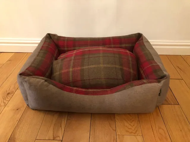 Dog Bed Country Check Settee