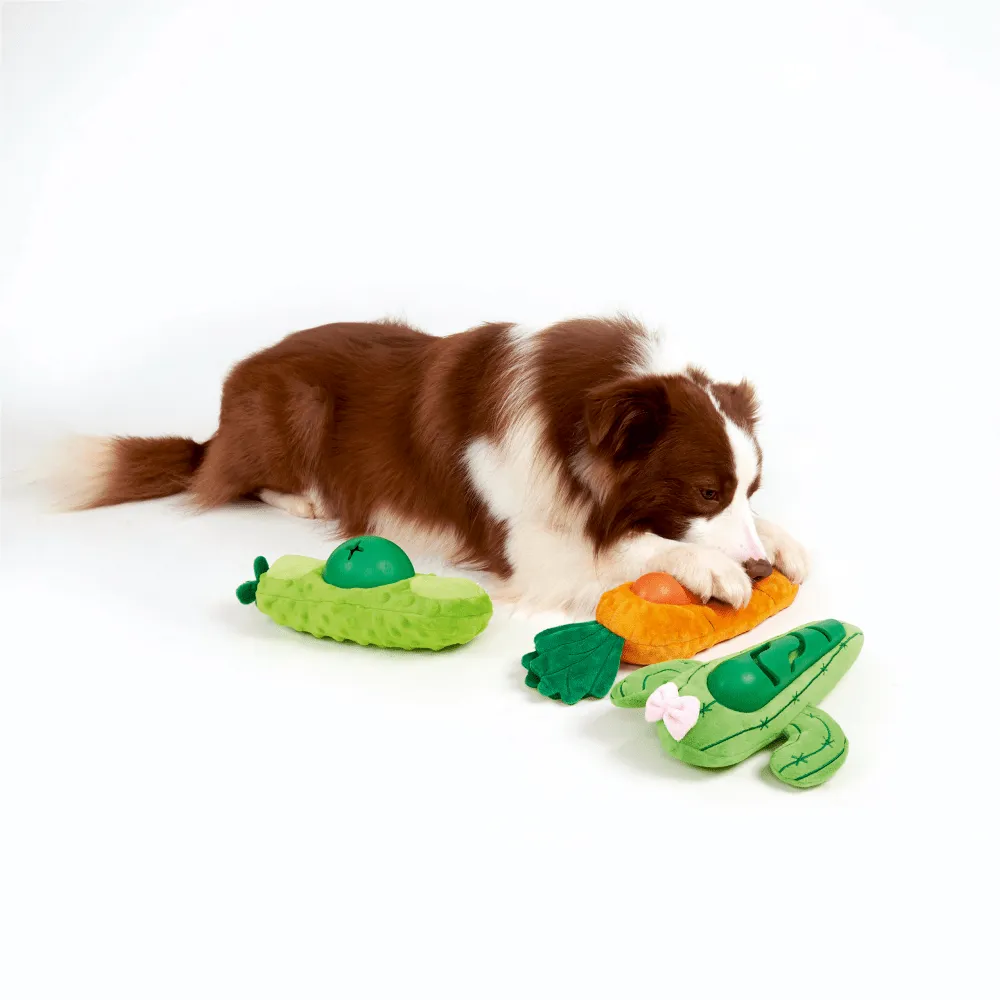 Fofos Pineapple Treat Toy for Dogs (Yellow)