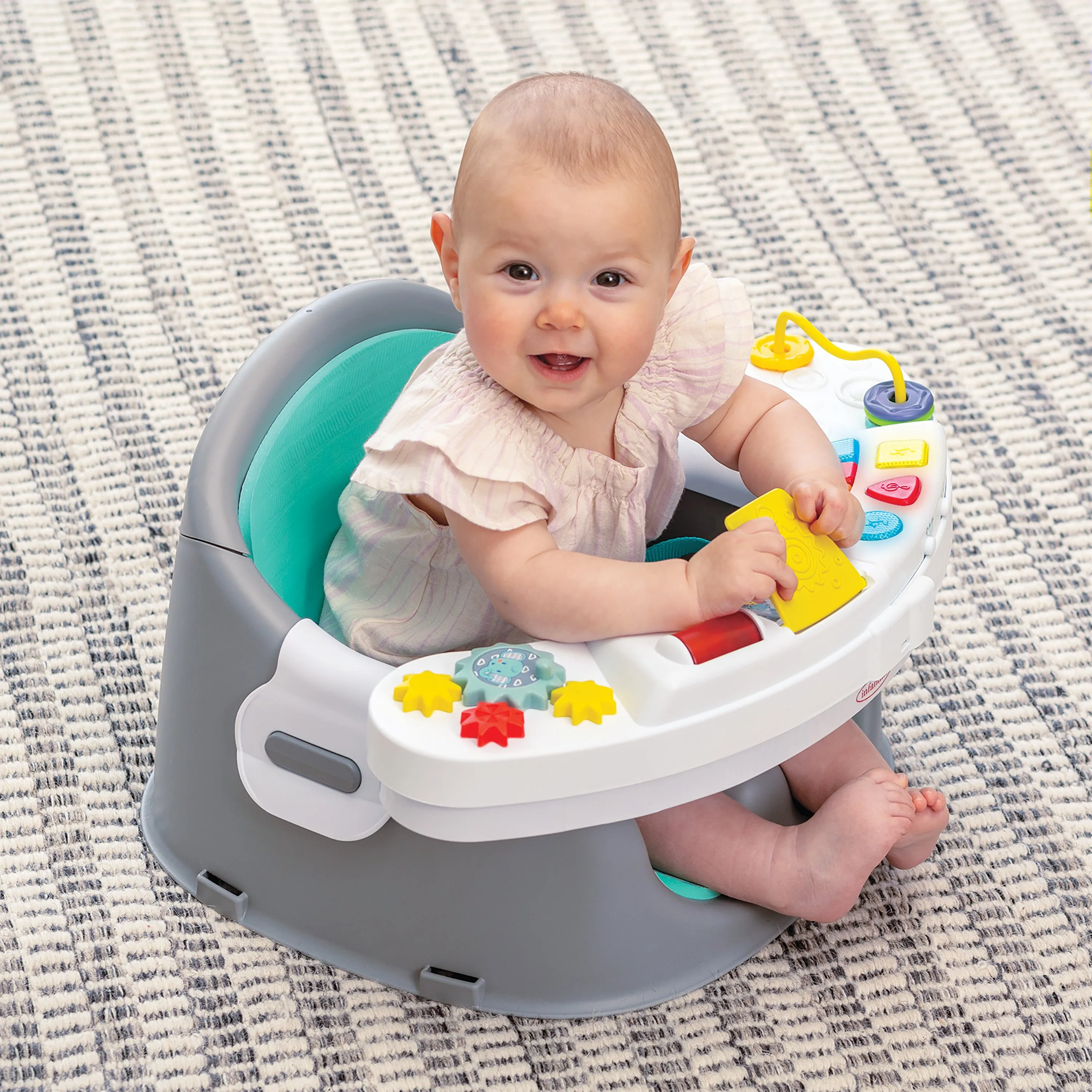 Music & Lights 3-in-1 Discovery Seat & Booster